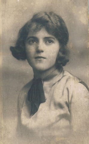 kathleenportrait.jpg